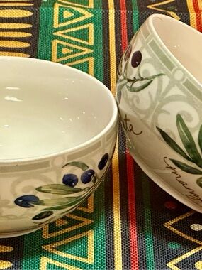 Set of 2 - 222 Fifth OLIVE CONNOISSEUR Cereal Soup Bowls Porcelain